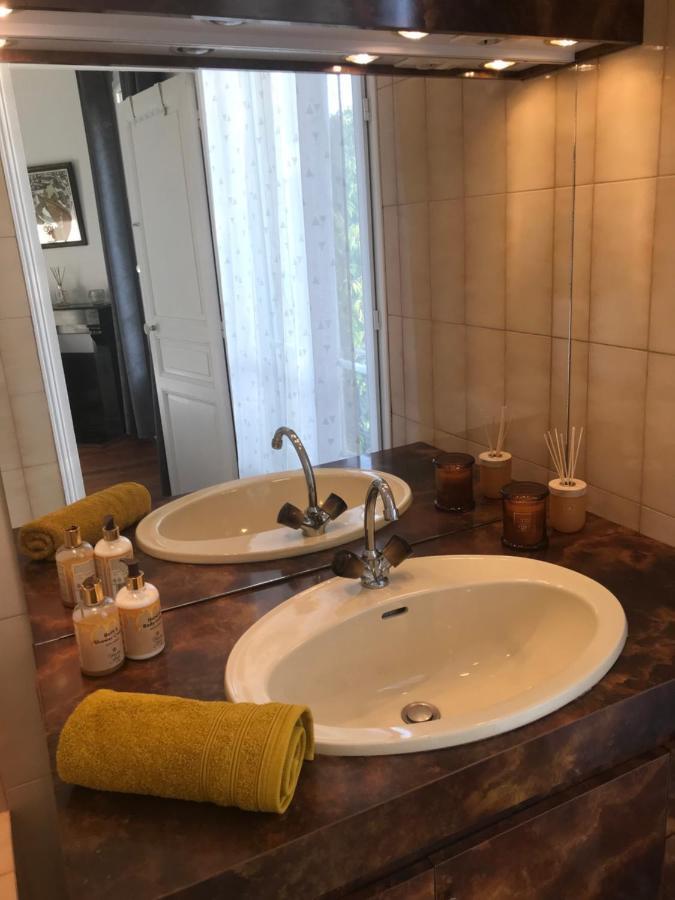 Maison En Pierre De Taille Le Raincy ภายนอก รูปภาพ